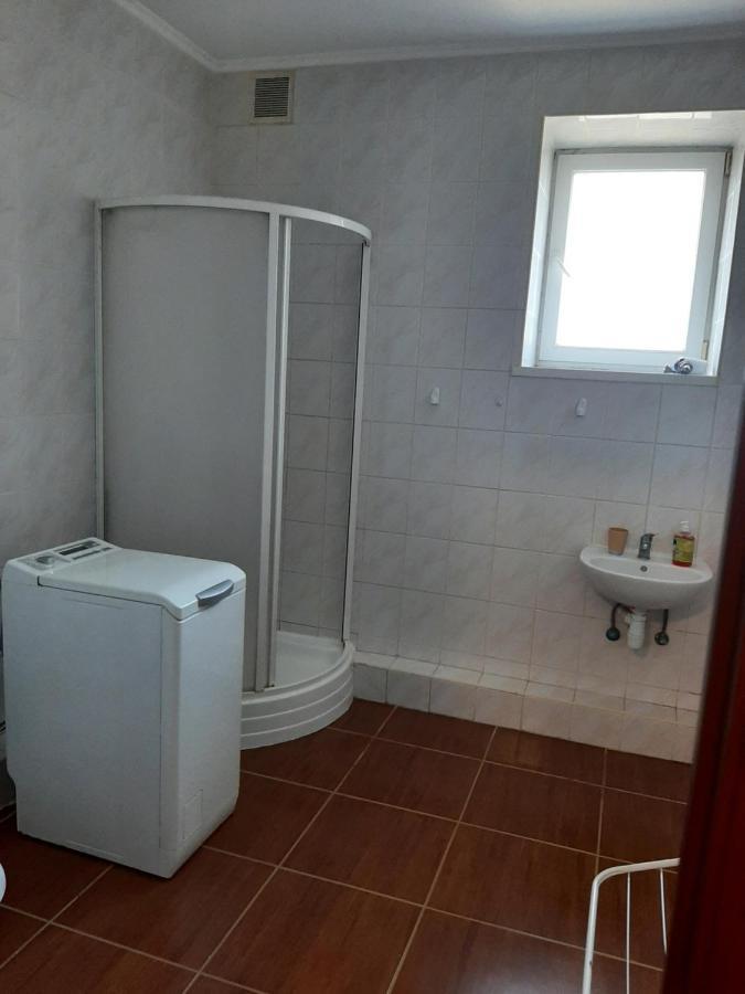 Apartment On Lermontova 35A ムカチェヴォ エクステリア 写真