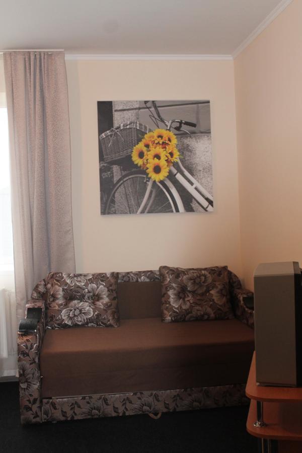 Apartment On Lermontova 35A ムカチェヴォ エクステリア 写真